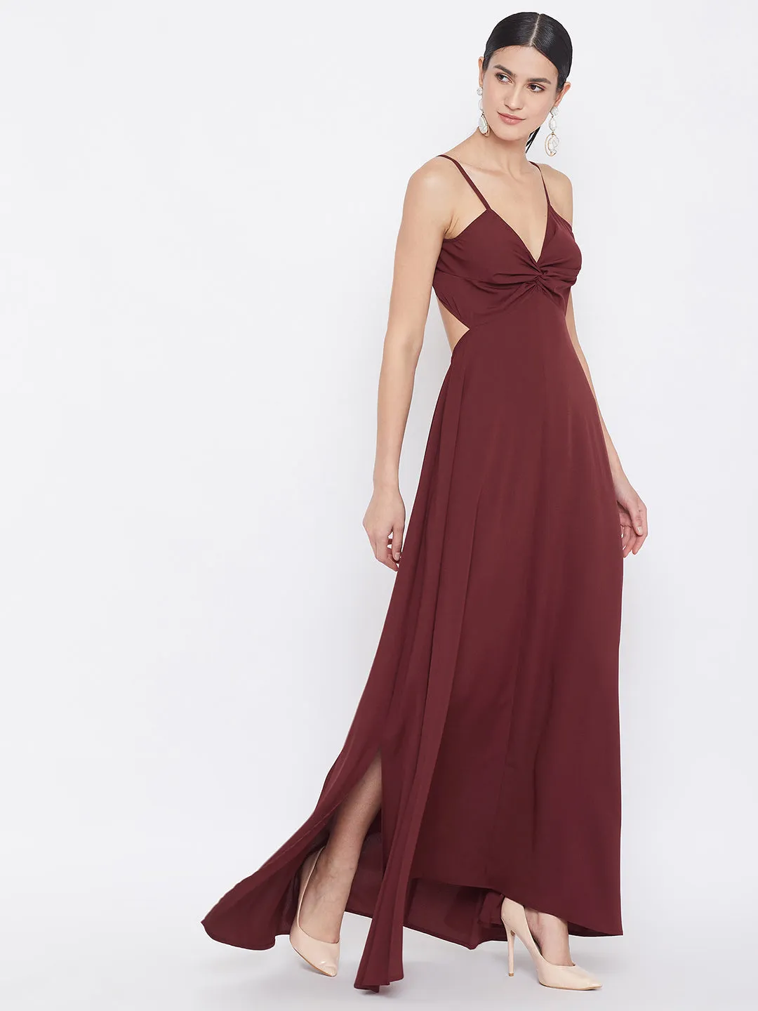 Berrylush Women Solid Maroon Strappy V-Neck A-Line Maxi Dress