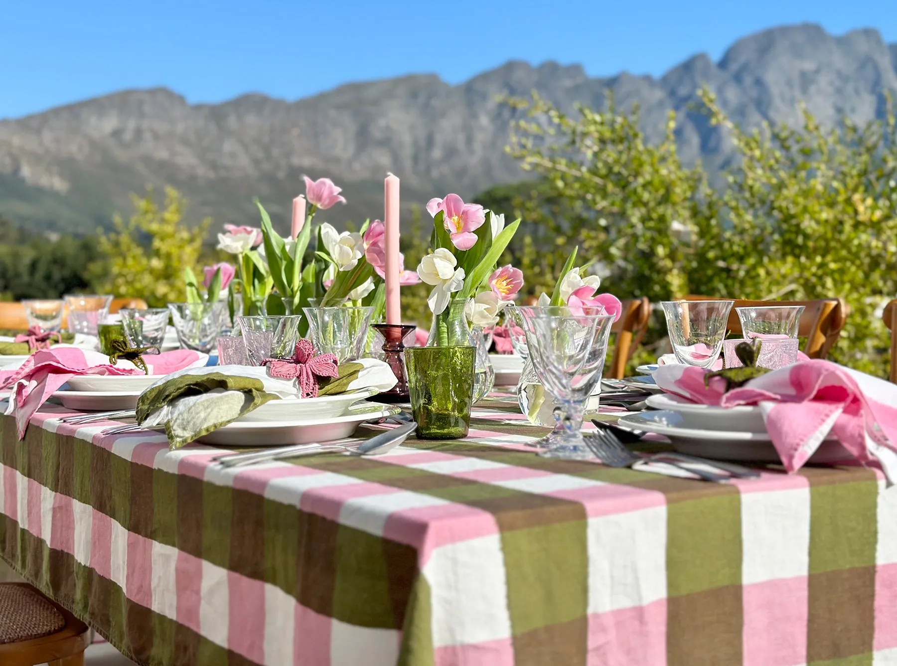 Gingham Linen Napkin in Rose Pink & Avocado Green