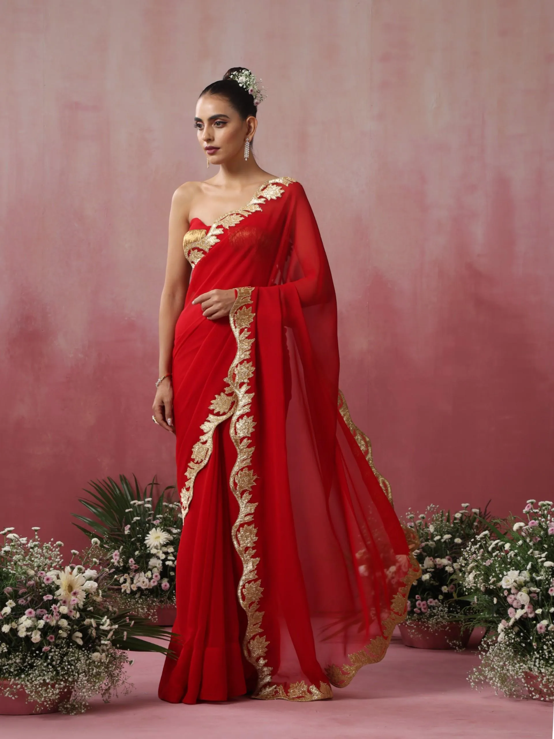 Glamazing Red Gold Embroidered Saree with Blouse Fabric