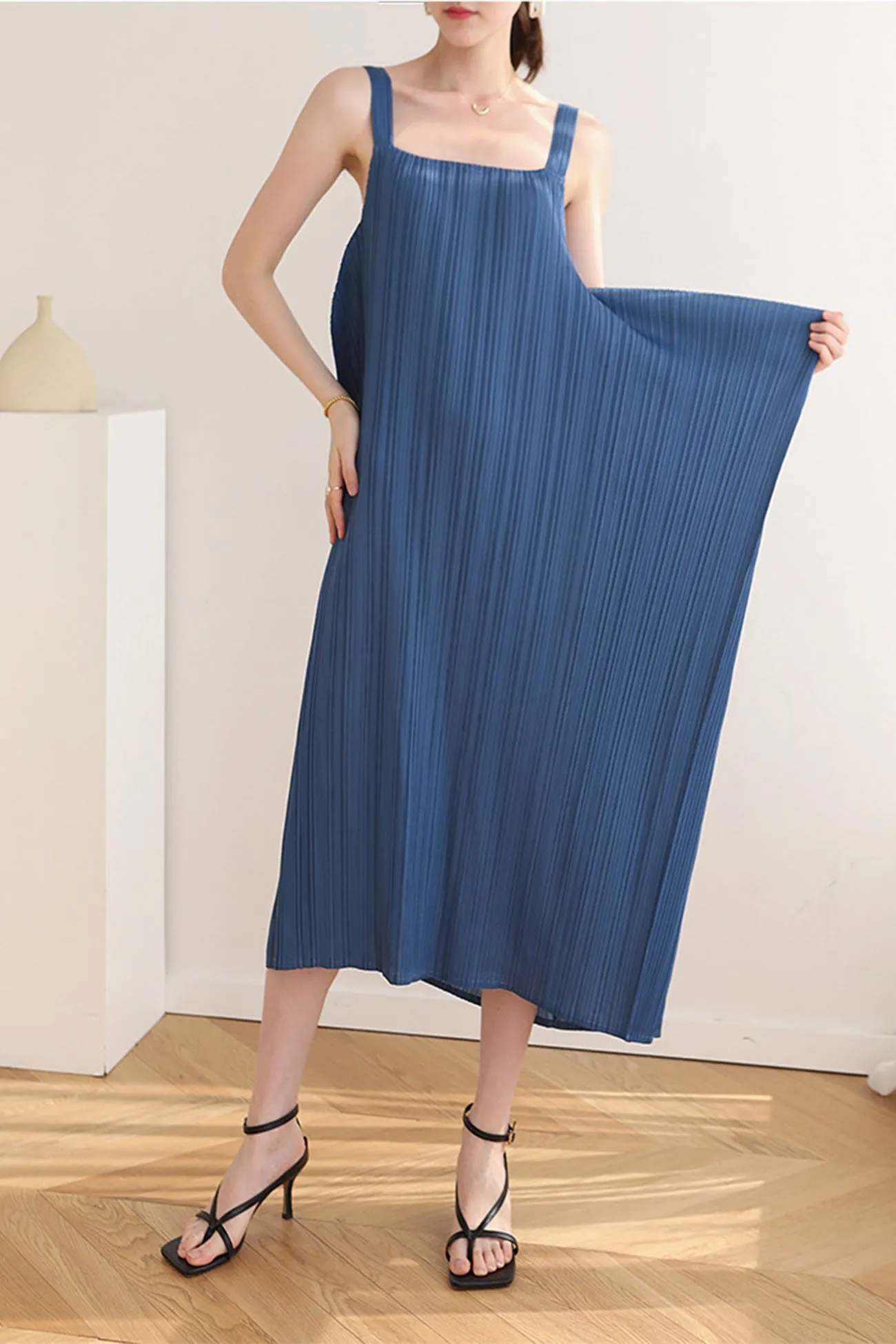 Loose Irregular Pleated Overall Dress