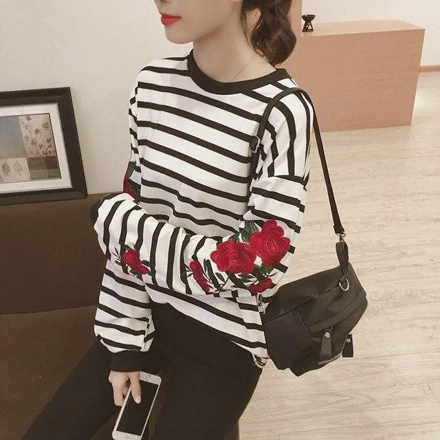 New Autumn Harajuku Hoodies Roses Embroidered Lantern Sleeve Loose Striped Women Sweatshirt Vintage Elegant Casual Tops (US 14-16)