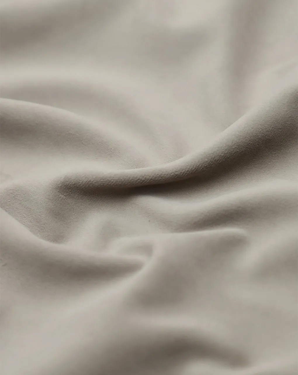 PLAIN POLYESTER VELVET FABRIC